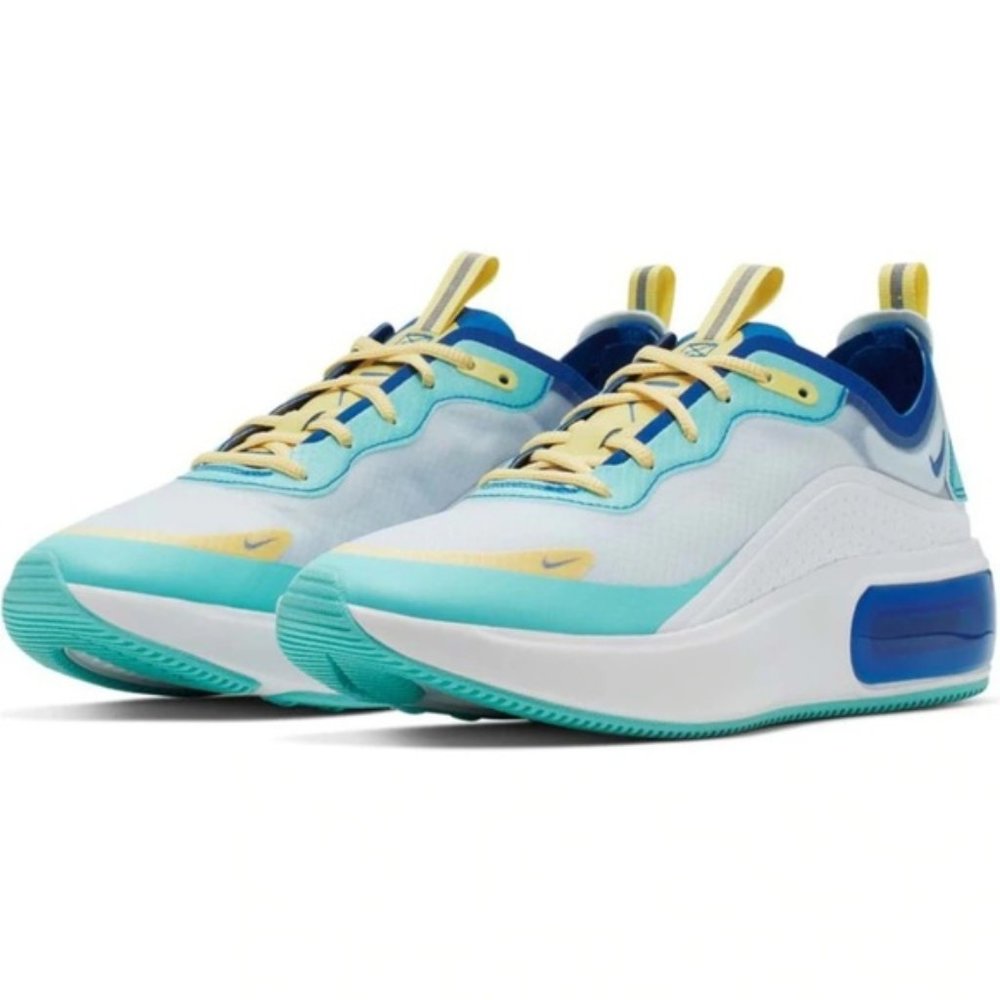 Nike: Air Max DIA SE